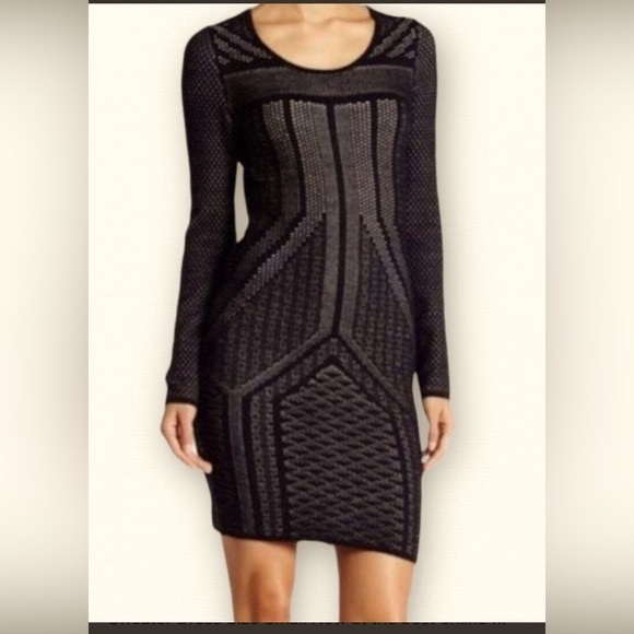 Dex Dresses & Skirts - DEX BLACK AND IVORY KNIT BODY CON FITTED SWEATER MINI DRESS IN EXTRA SMALL